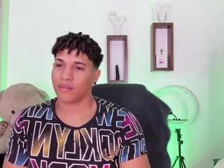 yoxibigcock