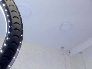 April-Keith live cam preview