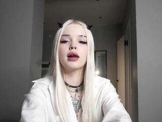 blondie-ink webcam model