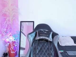 Miia-dool live cam preview