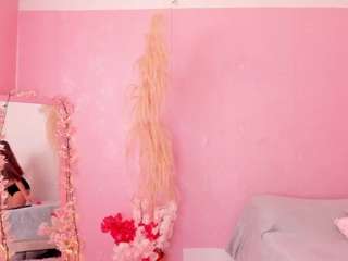 Miia-dool live cam preview