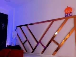 Yazmiine live cam preview