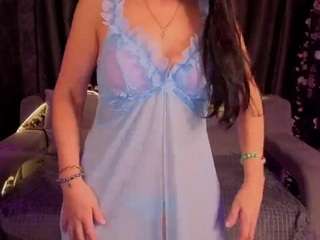 MariaHoward live cam preview
