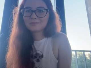 AkikoElftman live cam preview
