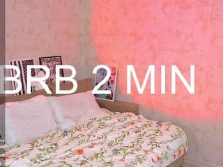 BellaNoir21 live cam preview