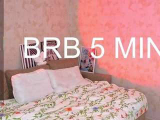 BellaNoir21 live cam preview