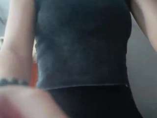 Jenni live cam preview