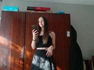 le modèle georgettakocurek est en webcam porno dans un show sur le site camsoda, il possède les tags suivants: anal,anal toys,ass clapping,ass to mouth,black hair,flat chested,full nudity,green eyes,no drinking,skinny,hd