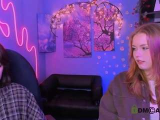 helena-so-shyy live cam preview
