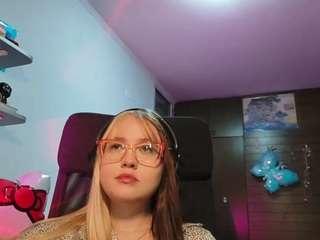 TemekaErnstes live cam preview
