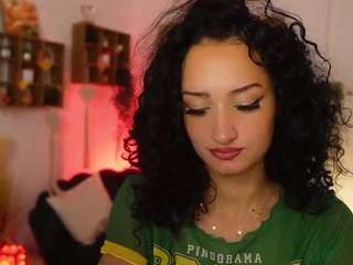 AlexaGreyy live cam preview