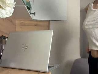 ChristaLurie live cam preview