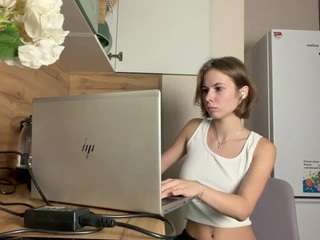 ChristaLurie live cam preview