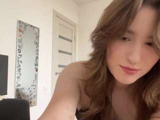 leravalentini webcam