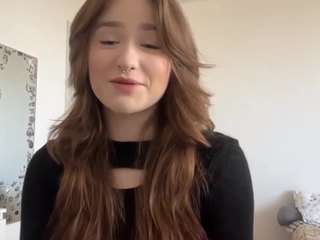 LeraValentini live cam preview