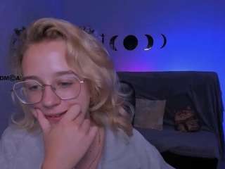 mariam-veil Live Webcam on CamSoda