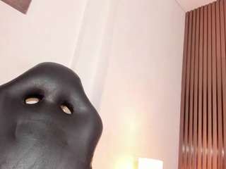 Aliceefox1 live cam preview