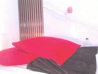 Aliceefox1 live cam preview