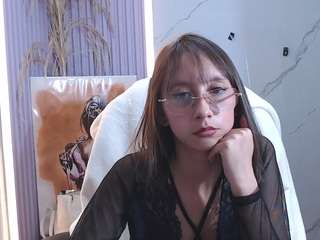 Amys19 live cam preview