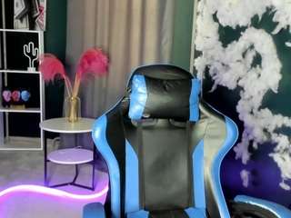 valerifoxy