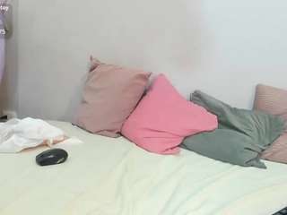 ariaa-rose1