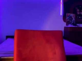 Evelyn live cam preview