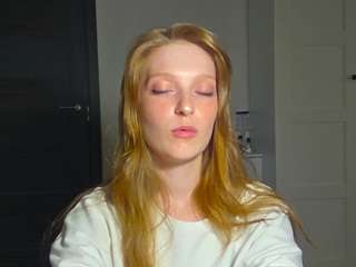 LuluRicker live cam preview
