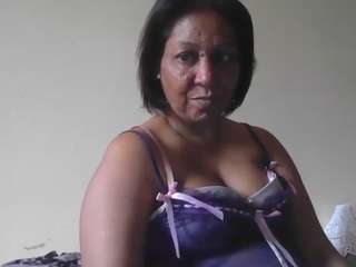 sexyindianmilf69's live room