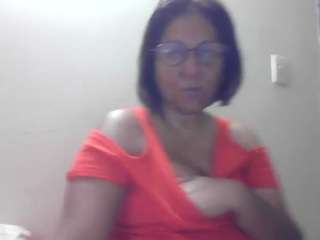 SexyIndianMilf69 live cam preview