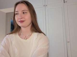 milly-way live cam preview