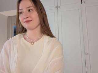 milly-way live cam preview