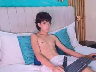 Daian-Catt live cam preview
