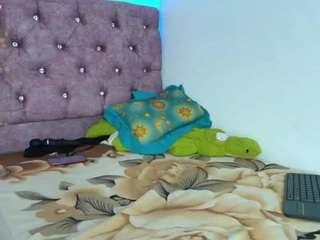 rousemilf4u1 live cam preview