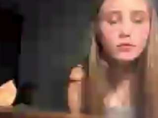FarrahYeatts live cam preview