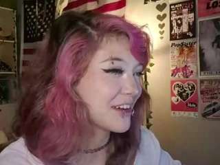 micahoguinn webcam model