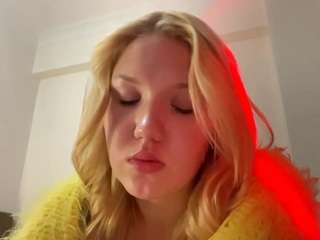 LienGuillereault live cam preview