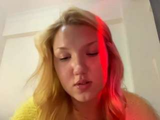 LienGuillereault live cam preview