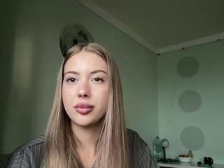 LoidaBole live cam preview