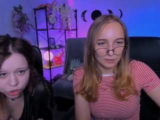 miss-evelina's live room