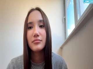 YeseniaTignor live cam preview