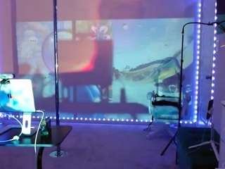 dolllface's live room