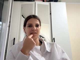 SallyAxelrad live cam preview