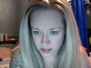tiptoethruroses webcam