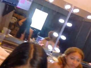 Kikamia69's cam show statistics and live stream