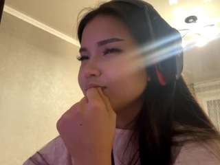 Mia live cam preview