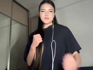 Mia