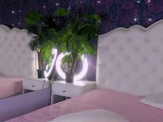 ElizaMayers live cam preview
