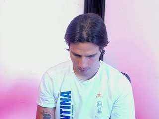 Jayalvarrez27