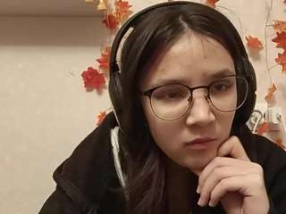 Mia live cam preview