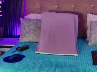 Mari-Luna live cam preview